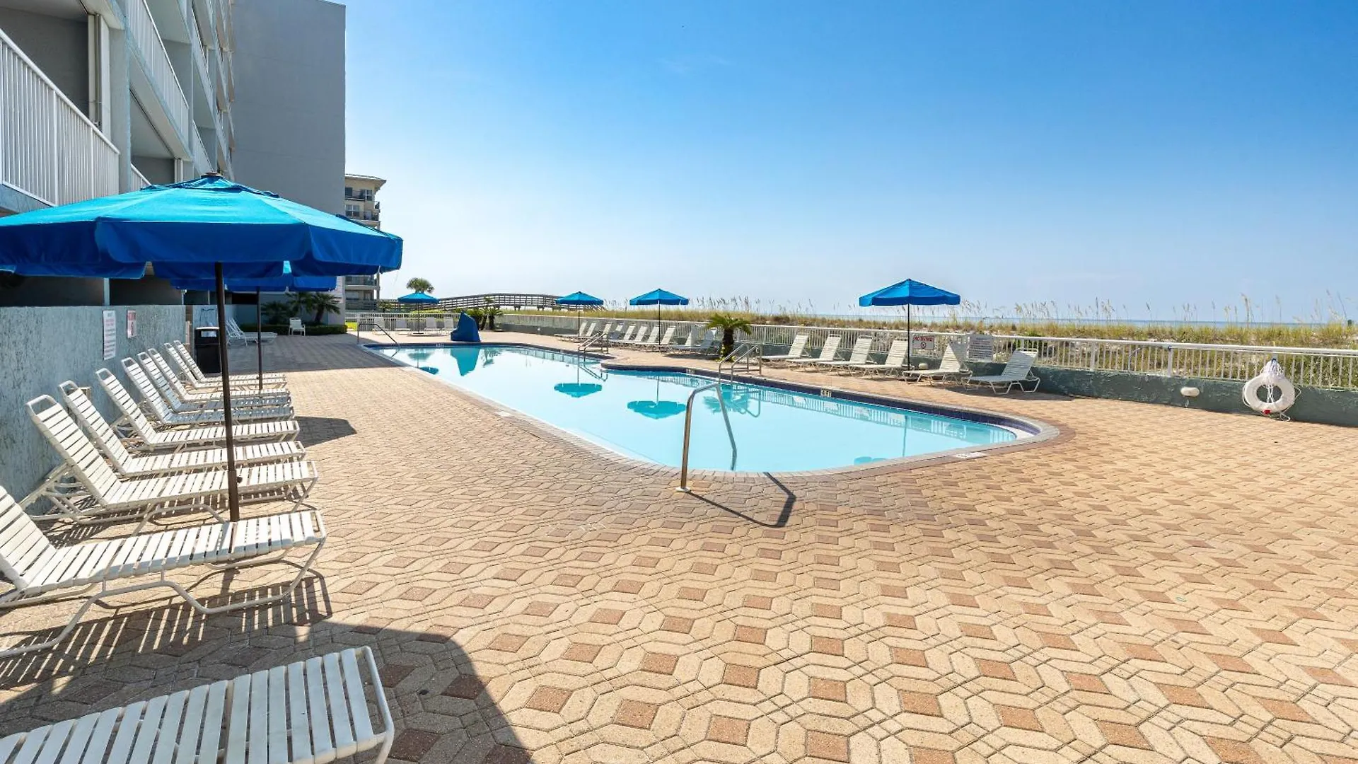 Apartment Sandpiper Cove 8245- By Holiday Isle Properties Destin