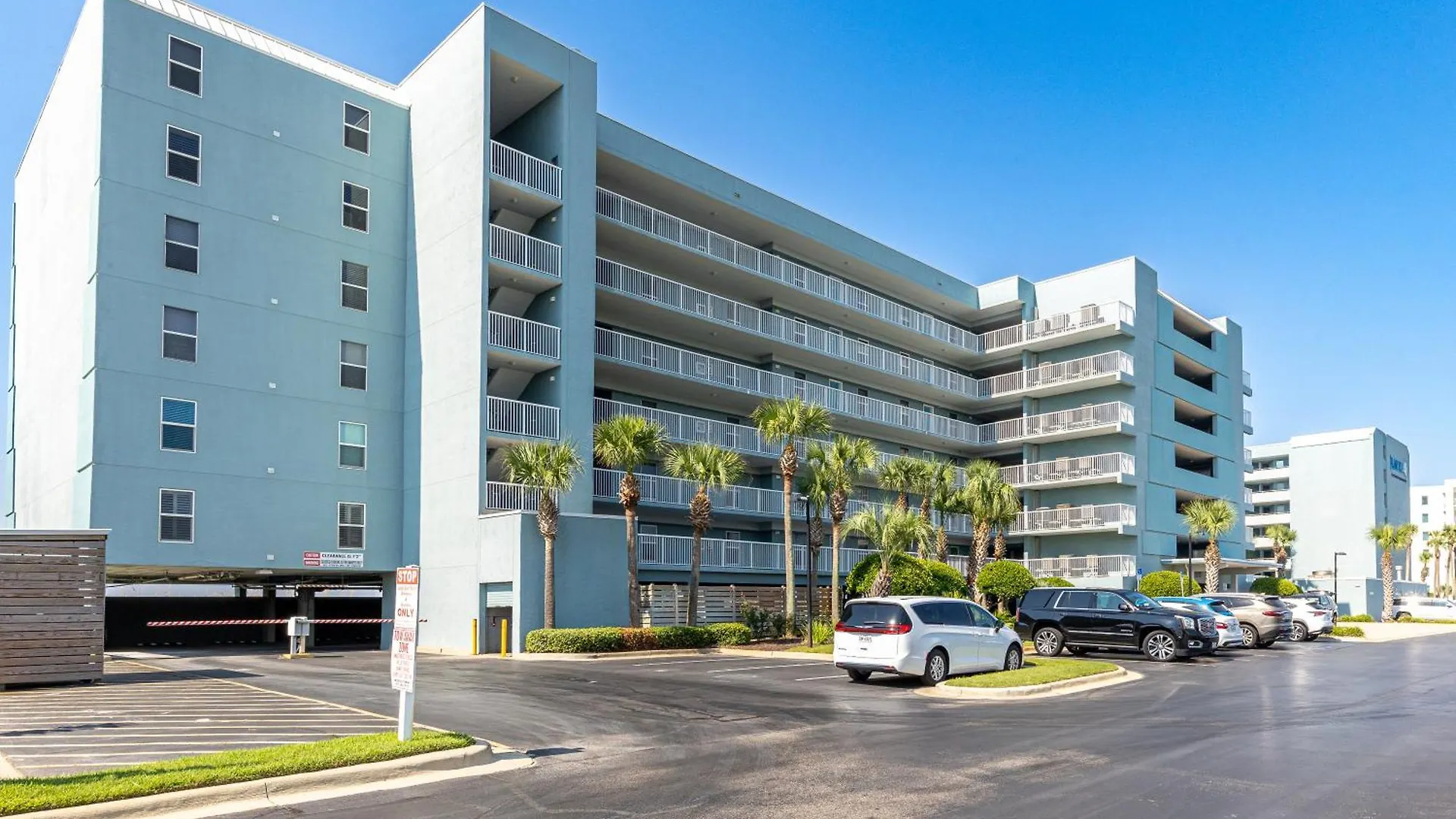 Sandpiper Cove 8245- By Holiday Isle Properties Destin Apartment
