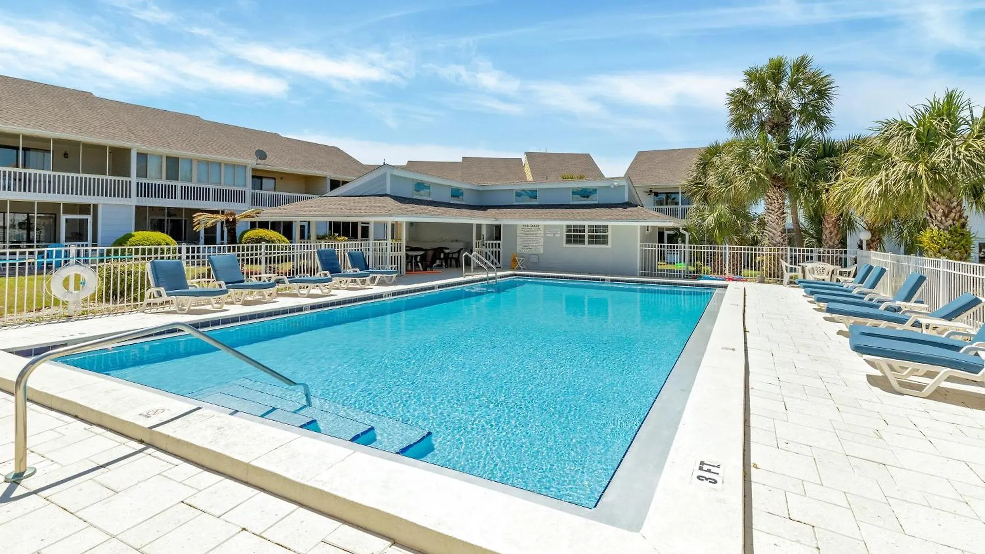 Sandpiper Cove 8245- By Holiday Isle Properties Destin